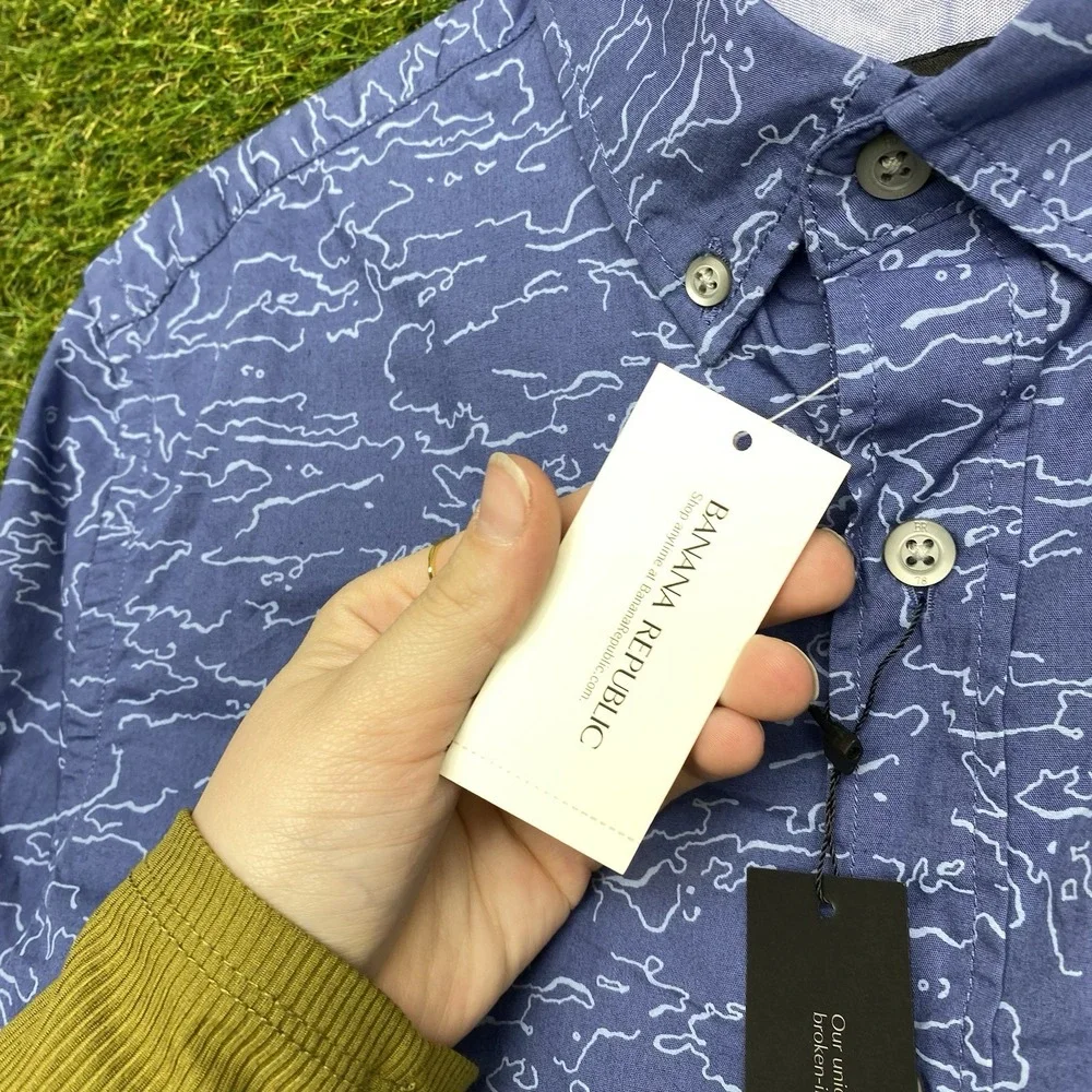 Banana Republic Button Up Mens Small Custom 078 Wash Shirt Blue Long Sleeve